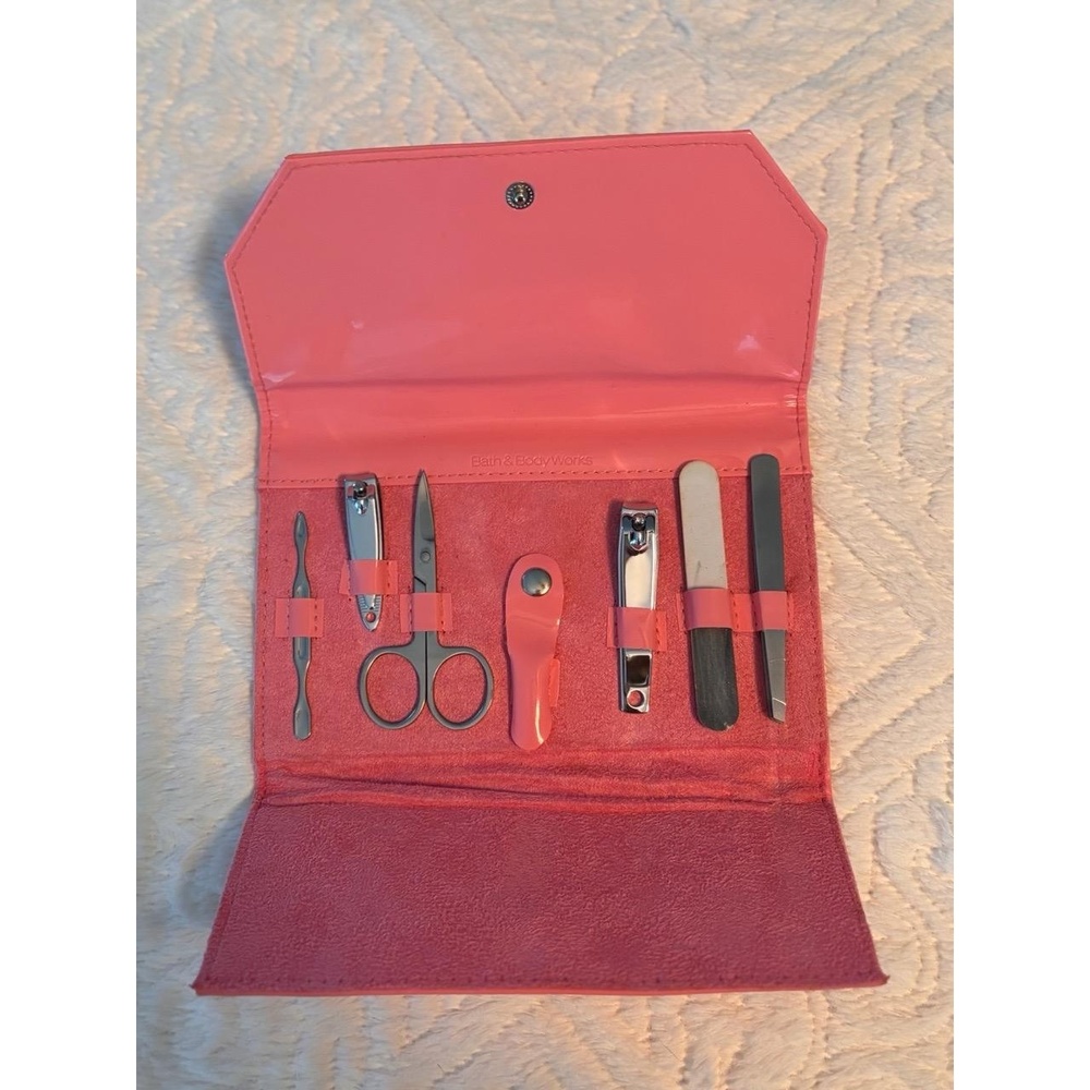 (2) BATH and BODYWORKS Nail Grooming Kit Pink Glossy Clutch Sleek Modern Trendy